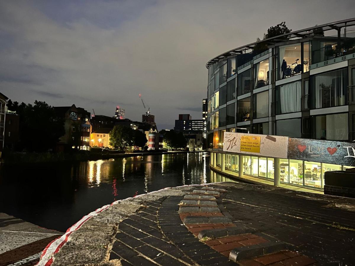 Peloton Organic Health Apartment In Angel, Old Street, Islington Londýn Exteriér fotografie